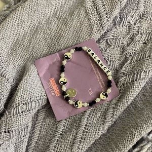 YinYang stretch bracelet for small wrists